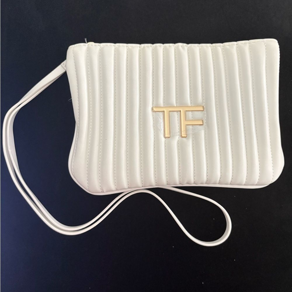 New never used Womens Tom ford beauty clutch makeup bag wristlet White
